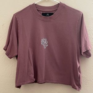 Darc Sport Women’s Chrome Wolf Cropped Tee - Medium